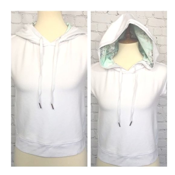 CALIA by Carrie Underwood Tops - CALIA CARRIE UNDERWOOD CROPPED HOODIE SHORT SLEEVE SZ M